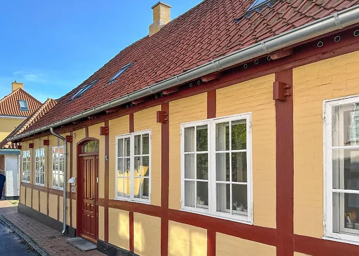 2 Bedroom Cozy In Apartamento *